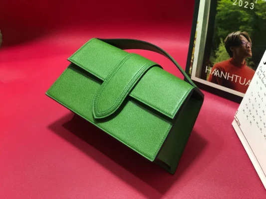 Túi xách nữ màu xanh chế tác thủ công